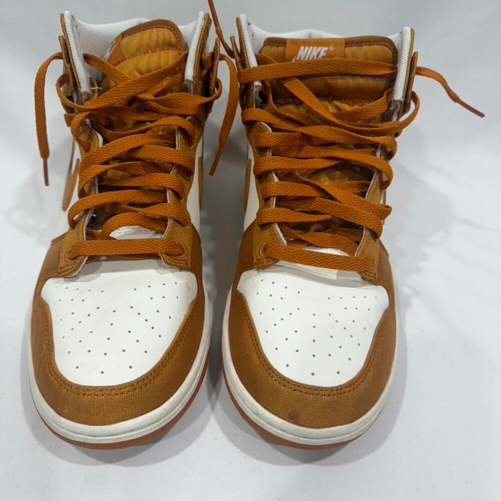 Authentic Nike Dunks High Tops Men's Sz 10 Orange & White DV7223-800 Athletic - Picture 3 of 7